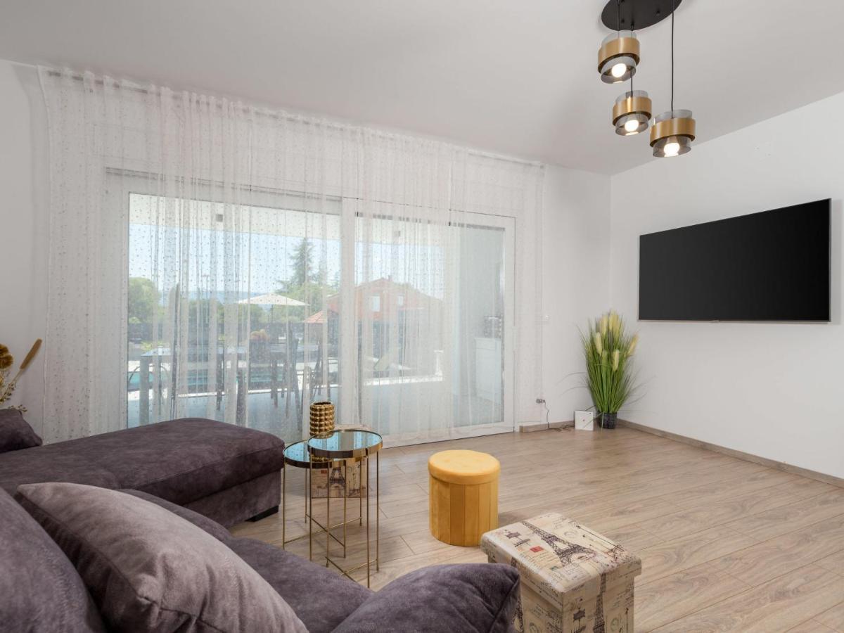 Holiday Home Villa Palma - Krk148 By Interhome Pinezići 외부 사진