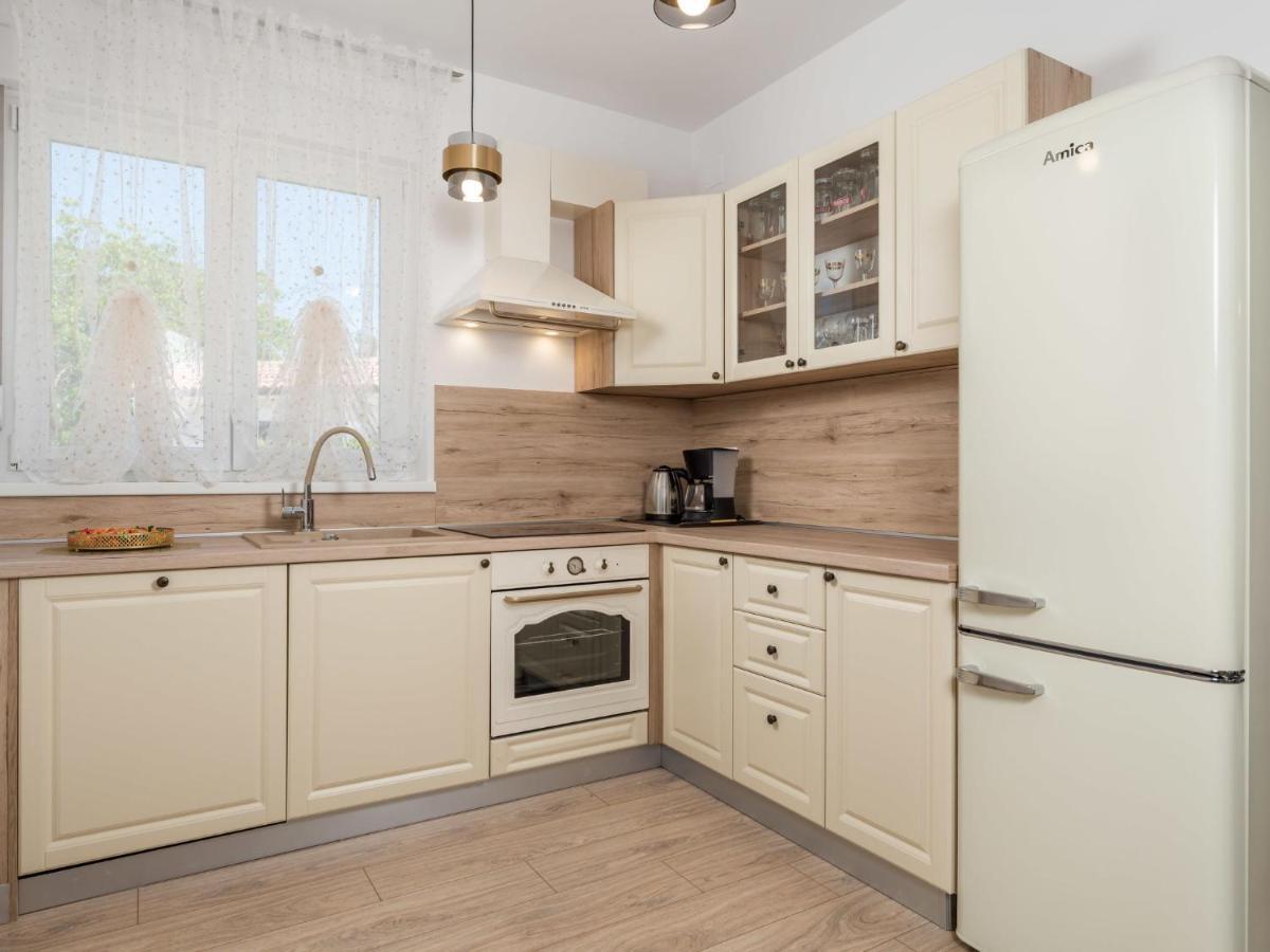 Holiday Home Villa Palma - Krk148 By Interhome Pinezići 외부 사진